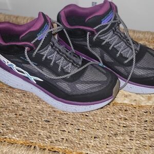 Skechers Women's Black and Purple Athletic Shoes